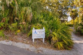 Sunset Breeze Marsh View Treehouse Retreat - 2