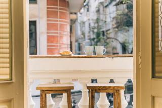 Amber Glow Apartments - Cozy Retreat Near Lake-Free Laundry - Hanoi - 6