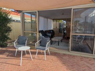 Waterside Hideaway - Mandurah - 2