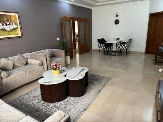 Family Friendly 2-Bedroom Home Upper Portion with Parking - Lahore - 6