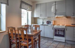 1 Bedroom Amazing Apartment In Ystad - Ystad - 6