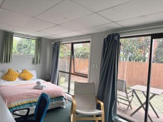 West Lake one bedroom accommodation - Christchurch - 3