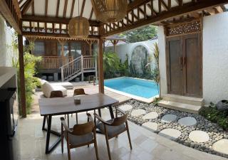 Cozy villa near airport w private pool - Kuta - 0