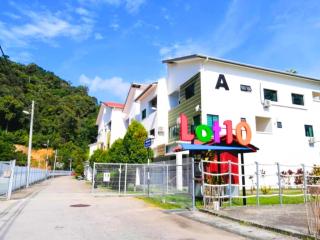 Pangkor Island Pool View Studio 2 Queen Beds 2 Min Walk to the Beach Free WiFi & Parking - Kampong Sungai Udang - 3