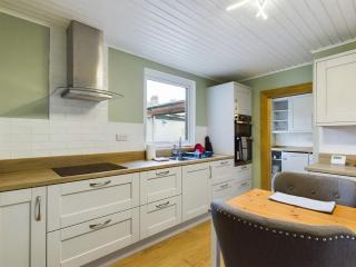 4 bed home In Ravenhill - Belfast - 0