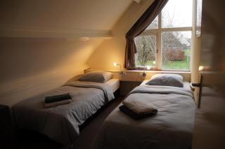 Sunset - Spacious holiday home near the beach - 3