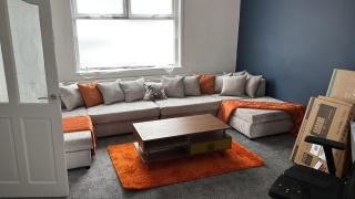 Station Road - up to 10 person - 1