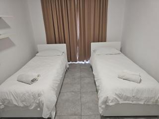 Nice Flat at Naxxar - - 8