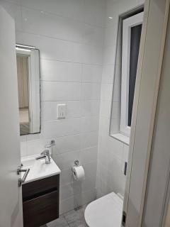 3 Bedrooms Flat at Naxxar - - 1