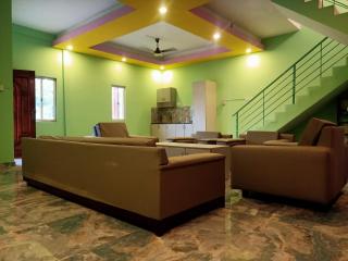 ARV Resort - Tirupporūr - 4