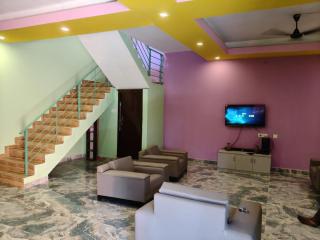 ARV Resort - Tirupporūr - 1