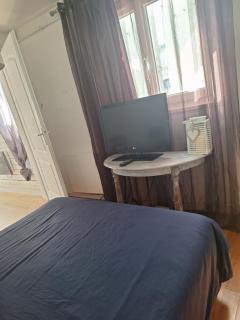 petite maison 15 mn à pied du marche et vieux port - 2