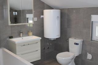 Serene Mountain Retreat Near The coast- A Hidden Gem in montenegro - Herceg-Novi - 1