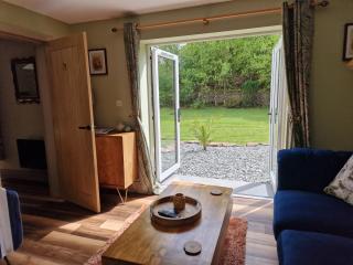 The Drey by Blake view holidays, a peaceful boutique retreat, 3 miles from Ennerdale- small twin or king bed available - 3