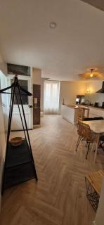 Maison de ville en pierre - 6 couchages - 6