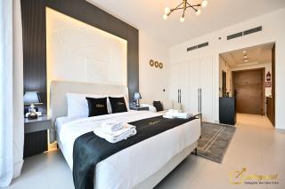 New Studio 5min Walk to Bus Stop - 9