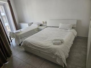 3 Bedroom Flat at Naxxar - - 2