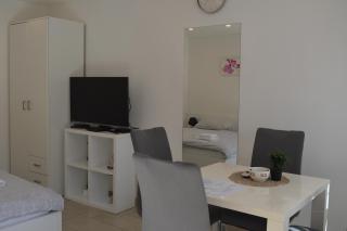Apartments Lea - Hvar (Lesina) - 6