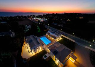 Blue Summer Luxury Suites - Kourouta - 0
