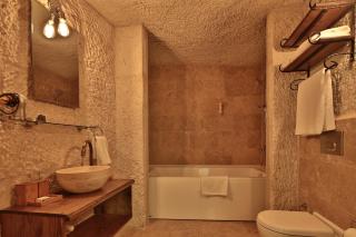 The Owl Cave Hotel - 3