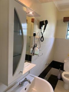 Executive Rooms near Embassies Gigiri - The Premier Suites - Nairobi - 1