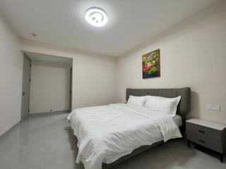 Jinghong Wilco Holiday Apartment - 1