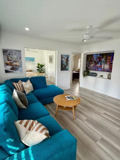 Casa Bella - Paradise, 3 Bedroom, Guest House, Villa - Gold Coast - 7