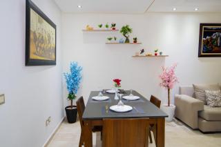 R106- Amazing & Colourful Apartment near High Speed Train Station - Casablanca - 4