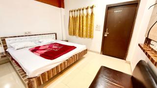 Hotel Premium D and D ! Ujjain,Near Mahakaleshwar jyotilinga Temple And Railway station, Fully Air conditioned Rooms & Spacious Room - Prime Location wifi- Lift and Restaurant Facilities, BEST HOTEL IN UJJAIN - Ujjain - 7