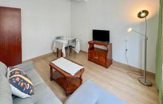 2 Bedroom Stunning Apartment In A Coruña - Corunha - 7
