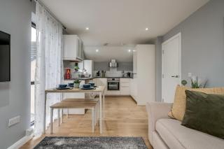 City Line Apartment 5 - Carnmoney - 7