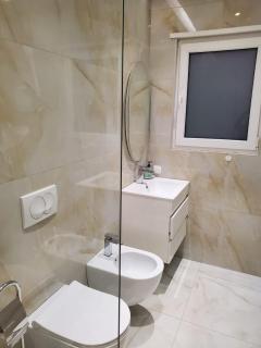 CentralGem Luxury Apartment - Tirana - 4