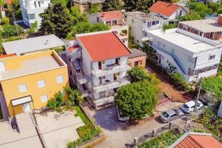 Apartment Ada - Dobra Voda - 1