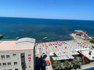 Lovely 2-Bedroom With Seaview, Best Location Big Sea Balcony - Durazzo - 8