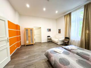 Ferienwohnungen Grabbeallee #1 - 5