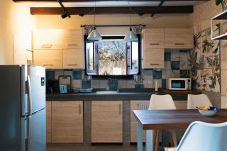 Traditional Stone House - Where Tradition Meets Comfort - 1