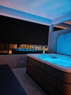 NEW Sunset Suite - 1