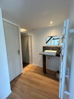 La petite maison - - 1