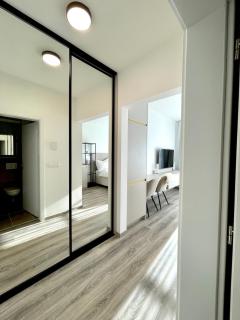 Brand New Minimalist Flat - Bratislava - 5