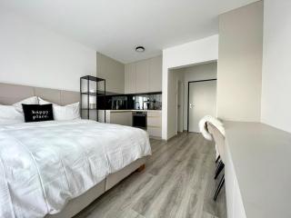 Brand New Minimalist Flat - Bratislava - 9