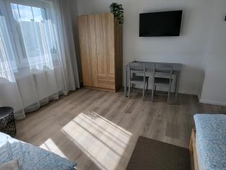 Emily Apartments, moderne ruhige Wohnung, nur 4 km von der A2 - Niederdorla - 2