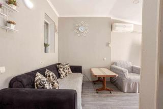 Old Garden Apartment - Tbilisi - 6