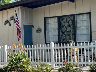 Beach Oasis Getaway - Jacksonville Beach - 0