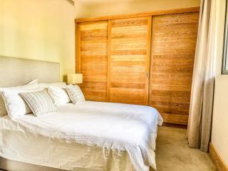 Splendid Waterfront Villa with Pool in Mauritius - 9