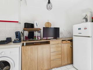 Appartement cosy 2 pièces, 4 pers., à 2 pas de la plage, parking privé, terrasse avec salon de jardin - FR-1-326-815 - Marseillan - 8
