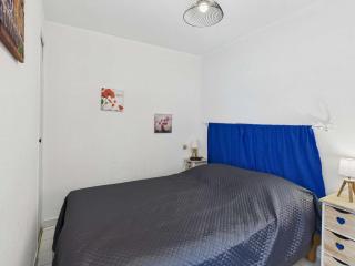 Appartement cosy 2 pièces, 4 pers., à 2 pas de la plage, parking privé, terrasse avec salon de jardin - FR-1-326-815 - Marseillan - 2