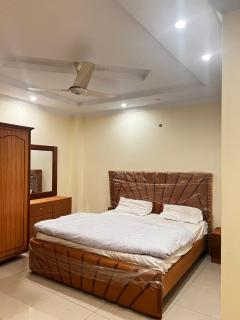 Maahi Hotel - Rawalpindi - 6