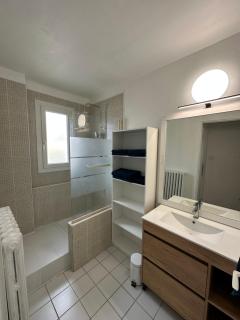 Appartement Lumineux avec Balcon - Carpentras - 1