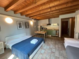 Cozy flat + parking close to City center/Airport - 7