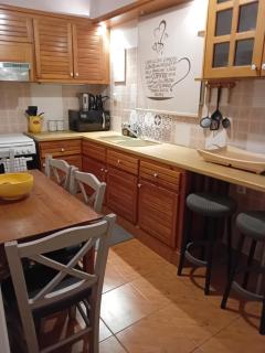 Joanna's heart of Athens one BR Charm Balcony view Walk to Tourist Spots - Atene - 6